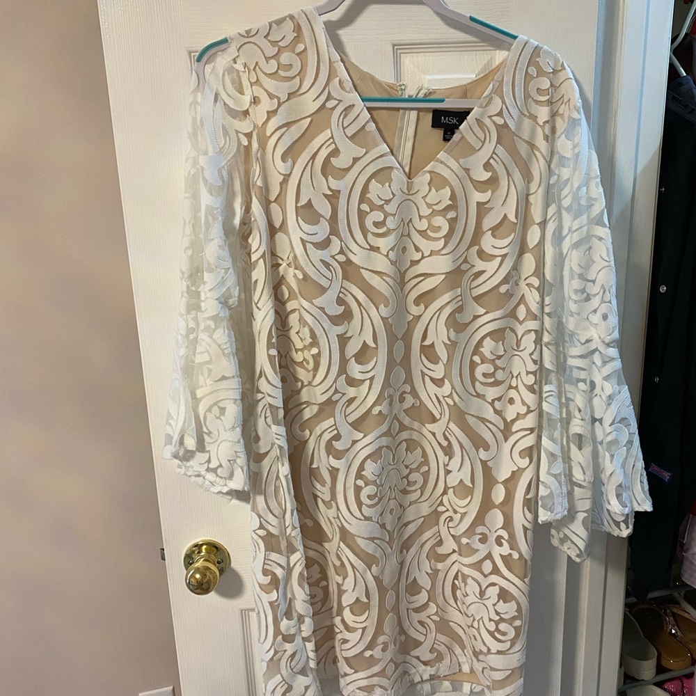 MSK Ivory and Beige Patterned Dress